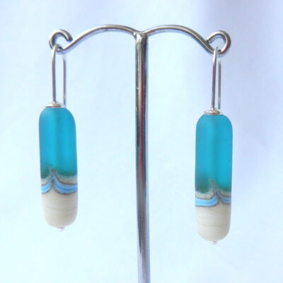 Ohrringe Meerglas, Glasperlen in türkis, Ohrgehänge Meereschmuck, lange Ohringe , Unikate, Silberohrringe